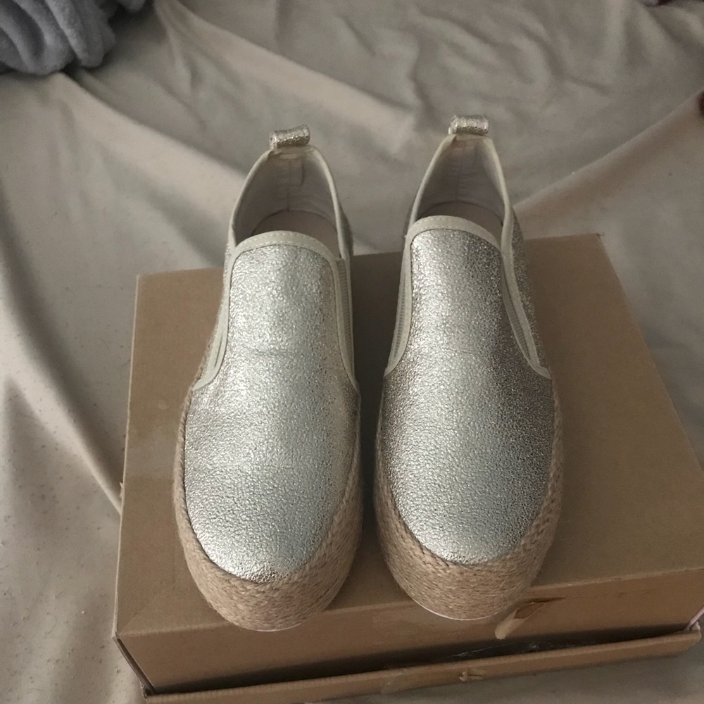New colombian shoes